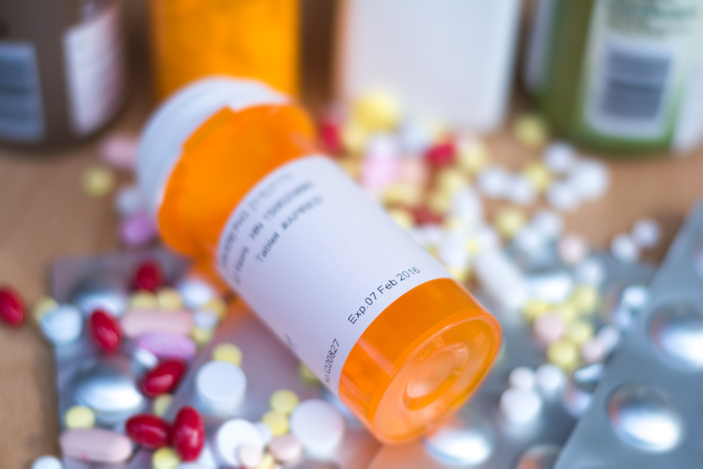 7 Prescription Drugs With Harmful Side Effects To Be Aware Of